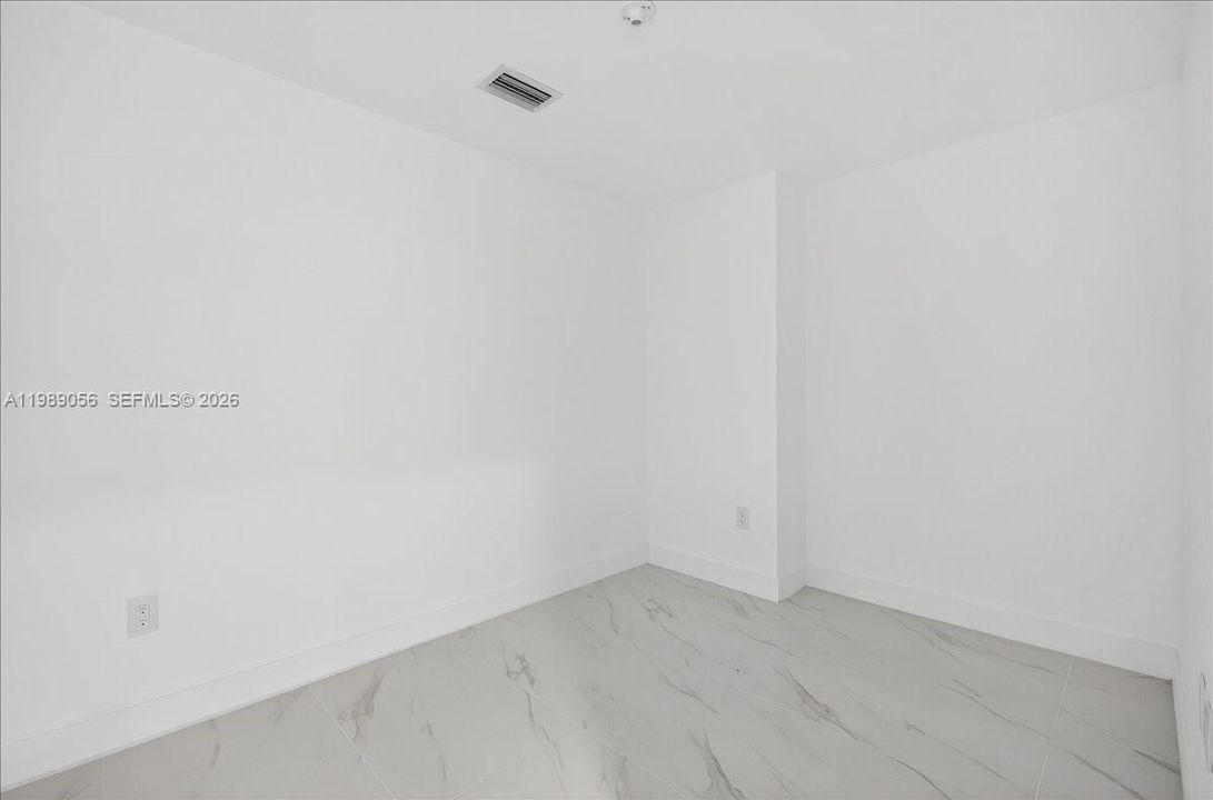 Activo con contrato: $1,590,000 (3 camas, 3 baños, 0 Pies cuadrados)
