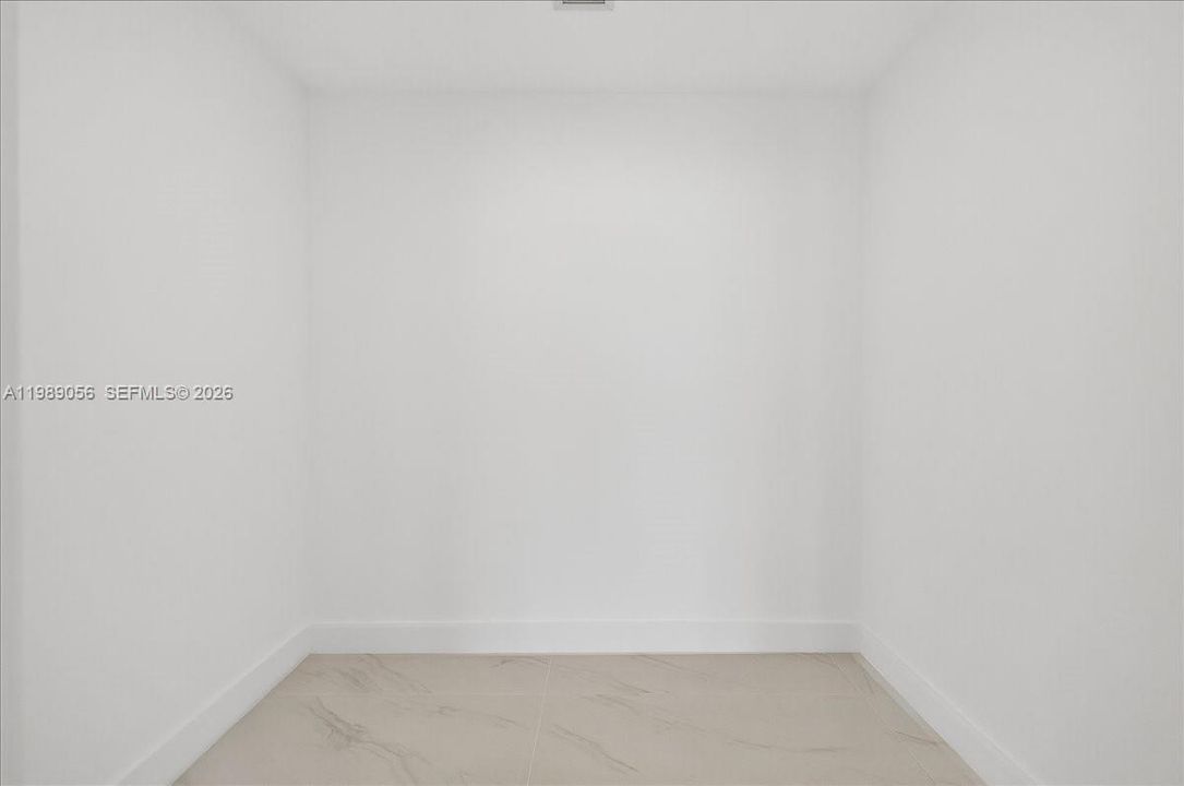 Activo con contrato: $1,590,000 (3 camas, 3 baños, 0 Pies cuadrados)