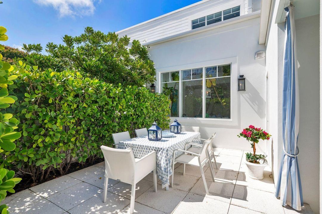 129 Patio1