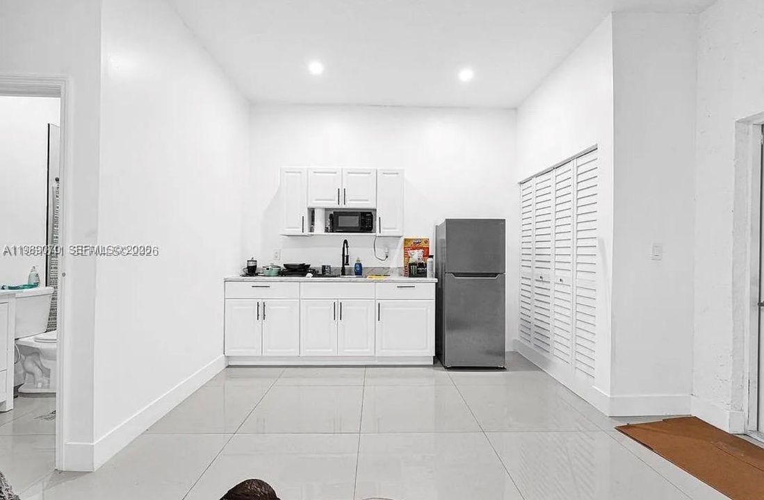 出租: $1,450 (1 贝兹, 1 浴室, 1870 平方英尺)