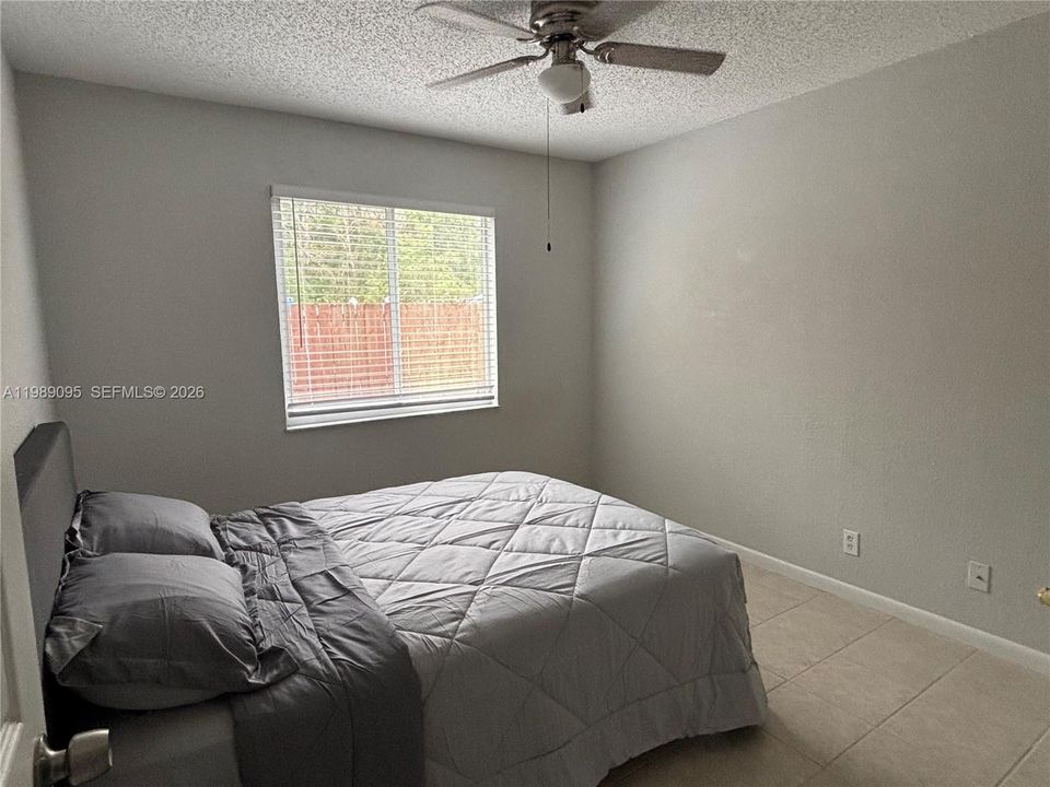 For Rent: $4,450 (4 beds, 2 baths, 1710 Square Feet)