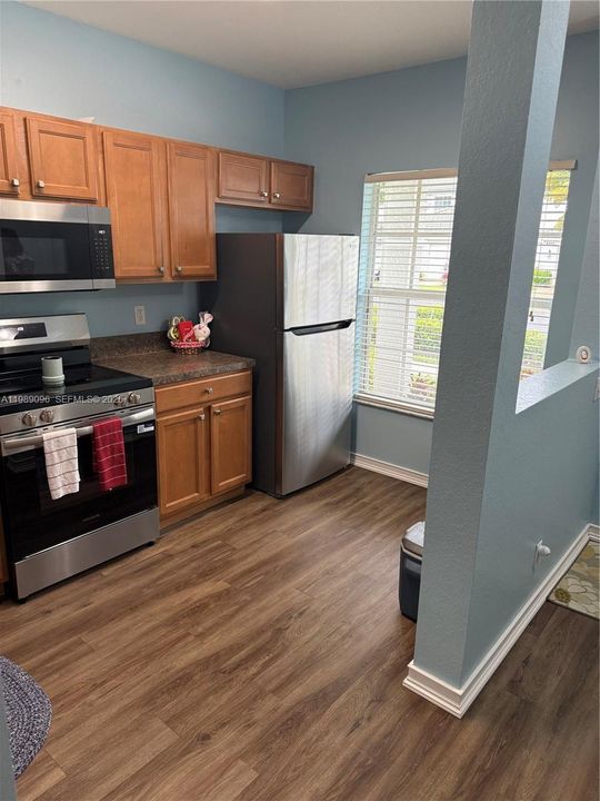 For Rent: $1,500 (2 beds, 2 baths, 1132 Square Feet)