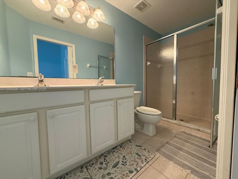 For Rent: $1,500 (2 beds, 2 baths, 1132 Square Feet)