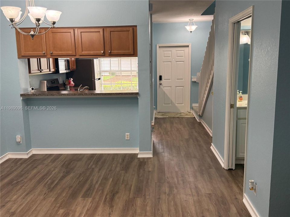 For Rent: $1,500 (2 beds, 2 baths, 1132 Square Feet)