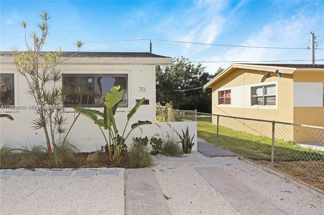 En Venta: $789,999 (0 camas, 0 baños, 2106 Pies cuadrados)