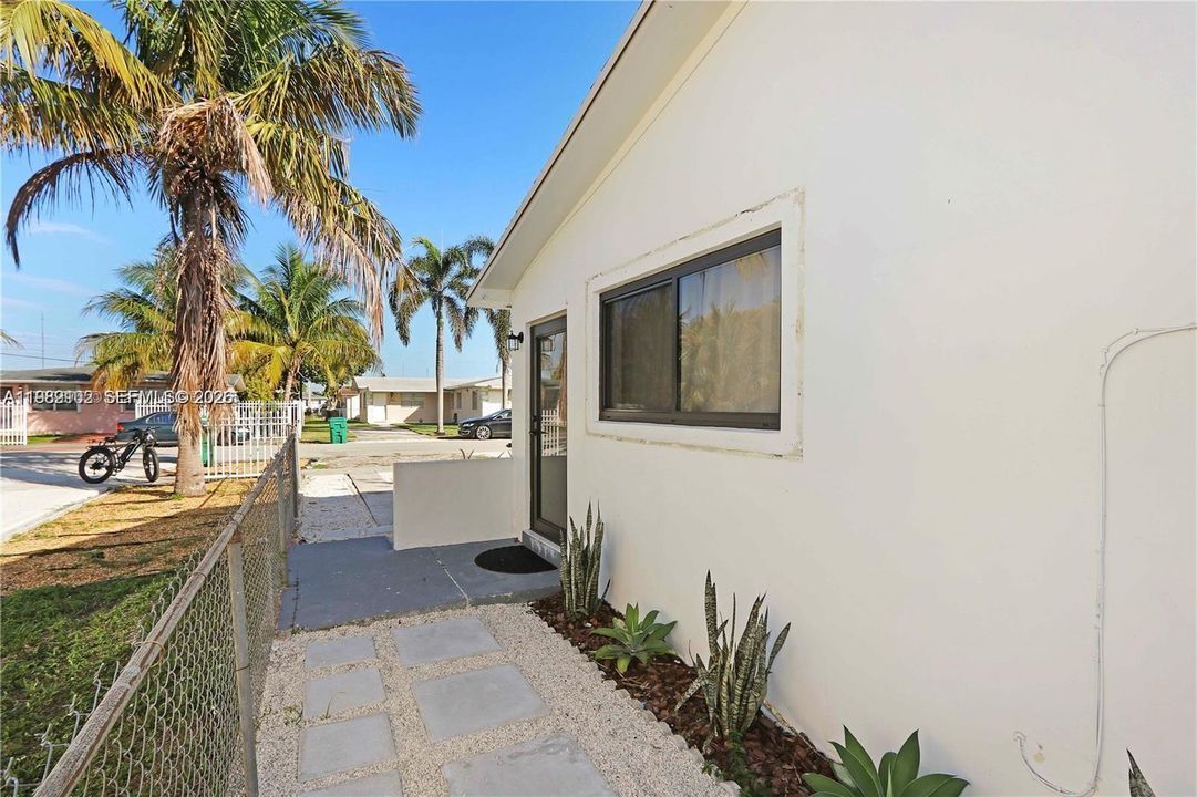 En Venta: $789,999 (0 camas, 0 baños, 2106 Pies cuadrados)