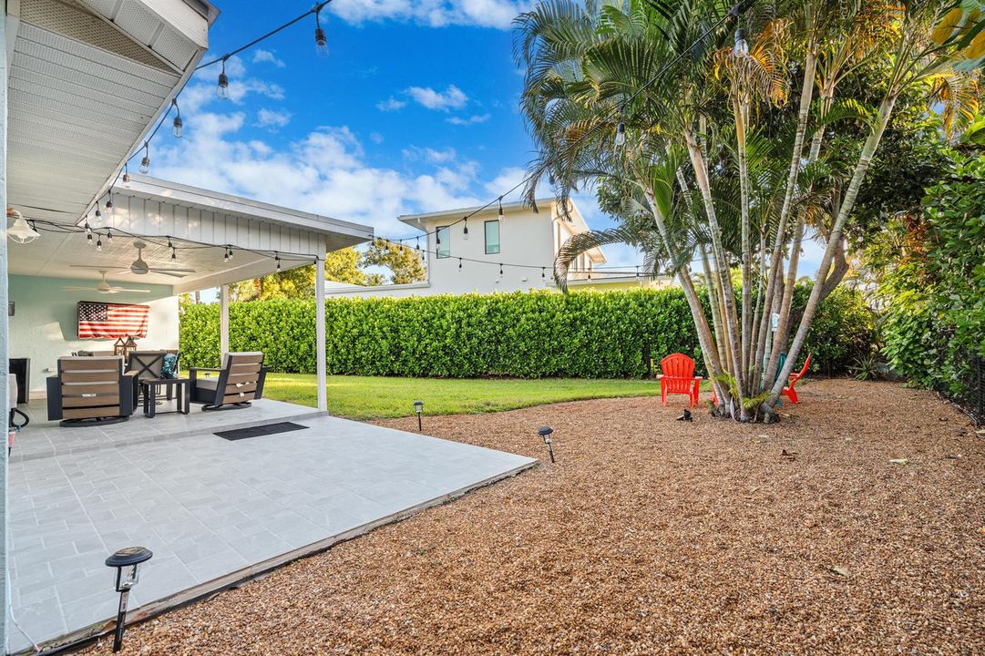 Spacious & Private Backyard