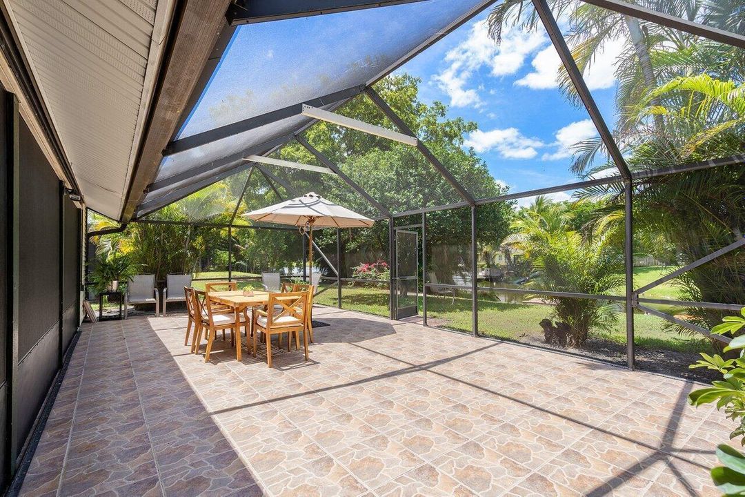 Screened patio
