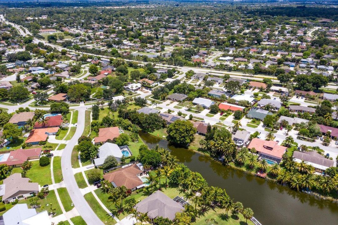 043-1369RiversideCircle-Wellington-FL-33