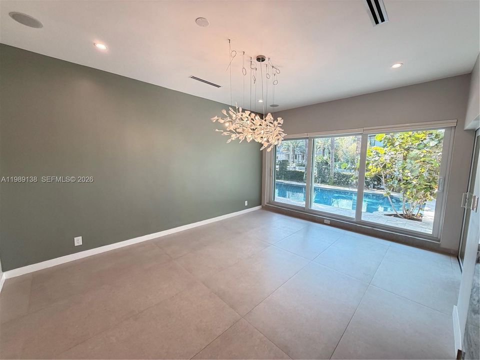 For Rent: $26,500 (4 beds, 2 baths, 2971 Square Feet)