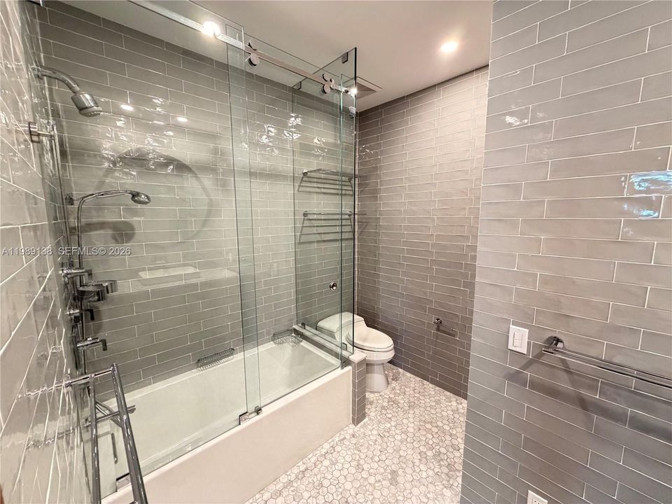 For Rent: $26,500 (4 beds, 2 baths, 2971 Square Feet)
