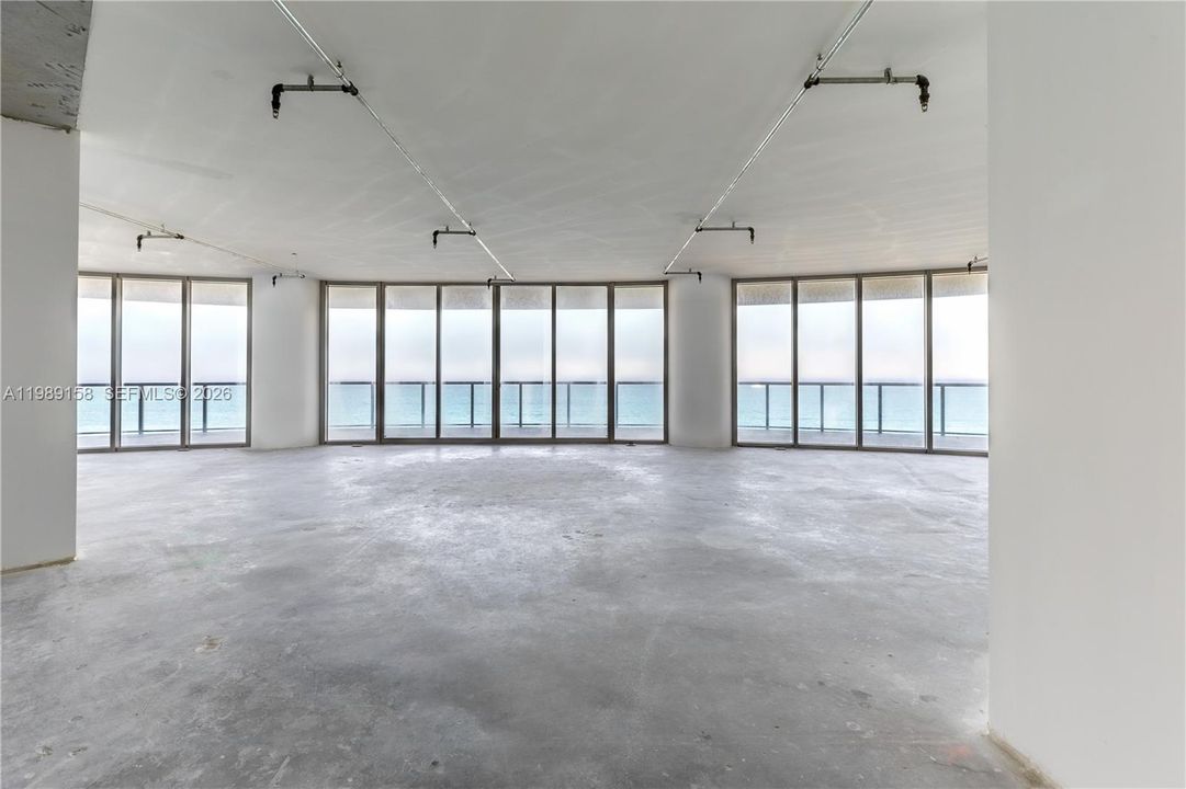 For Sale: $6,700,000 (2 beds, 2 baths, 2721 Square Feet)