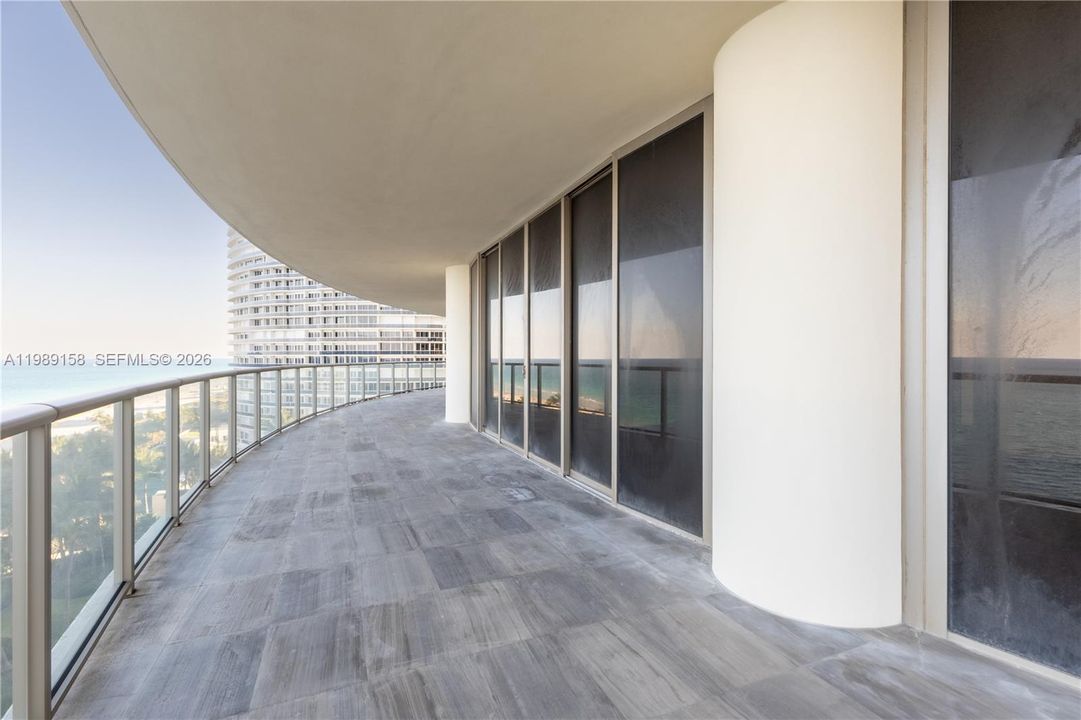 For Sale: $6,700,000 (2 beds, 2 baths, 2721 Square Feet)