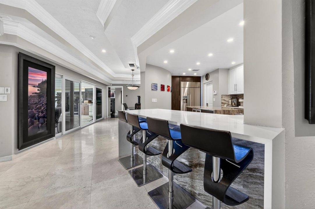 2460 Bayview Dr Fort-print-014-004-Kitch