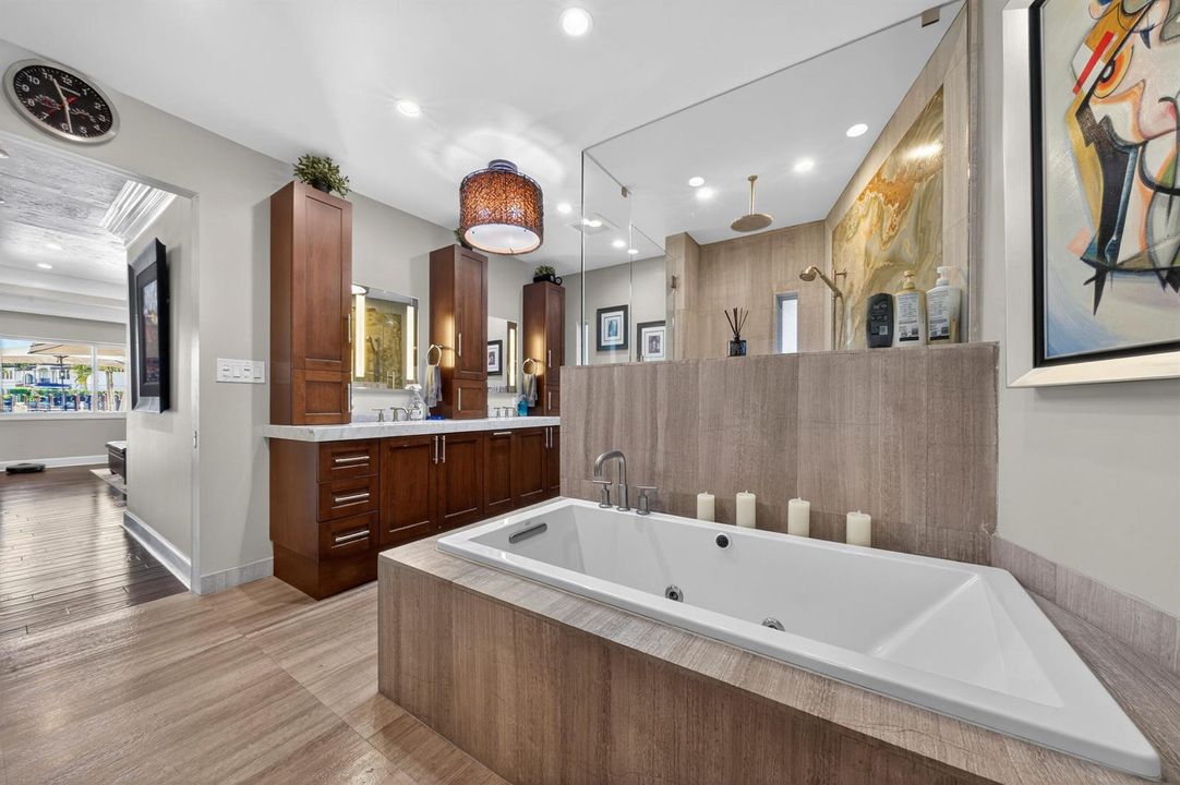 2460 Bayview Dr Fort-print-025-026-Prima