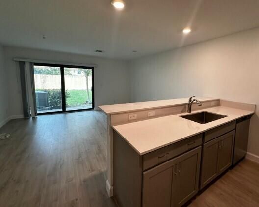 Kitchen-Living room