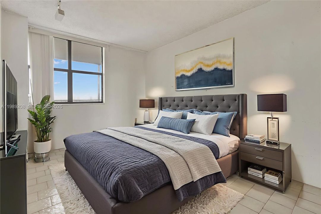Activo con contrato: $260,000 (2 camas, 2 baños, 1096 Pies cuadrados)