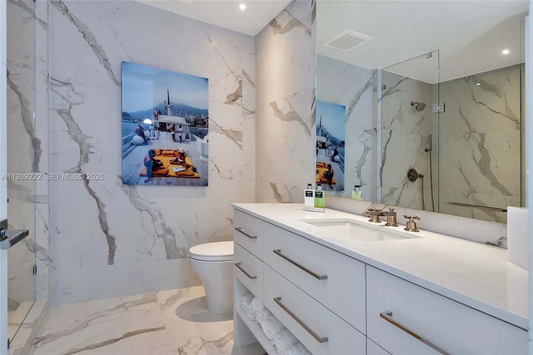 For Rent: $22,000 (2 beds, 2 baths, 1757 Square Feet)