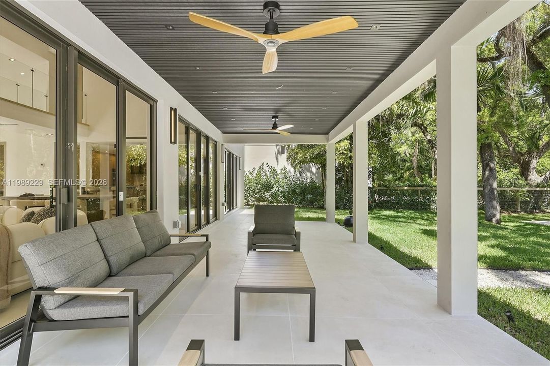 En Venta: $4,950,000 (5 camas, 6 baños, 5357 Pies cuadrados)