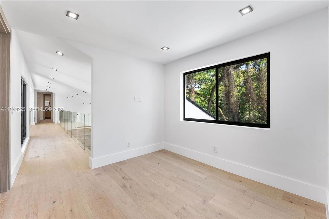 En Venta: $4,950,000 (5 camas, 6 baños, 5357 Pies cuadrados)