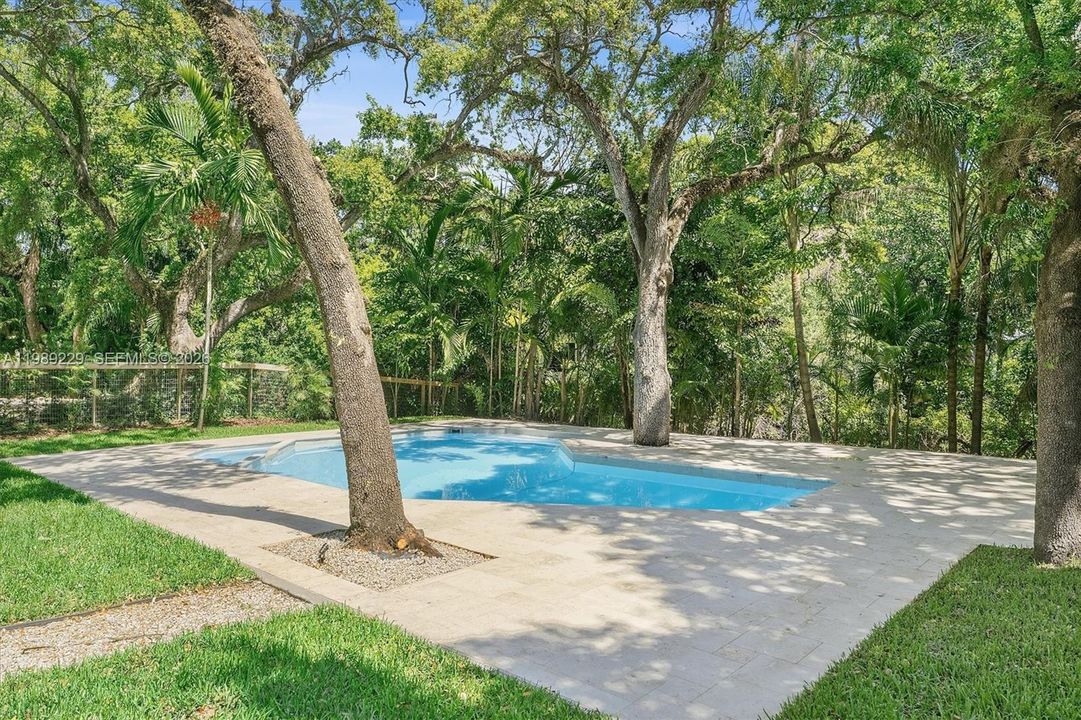 En Venta: $4,950,000 (5 camas, 6 baños, 5357 Pies cuadrados)