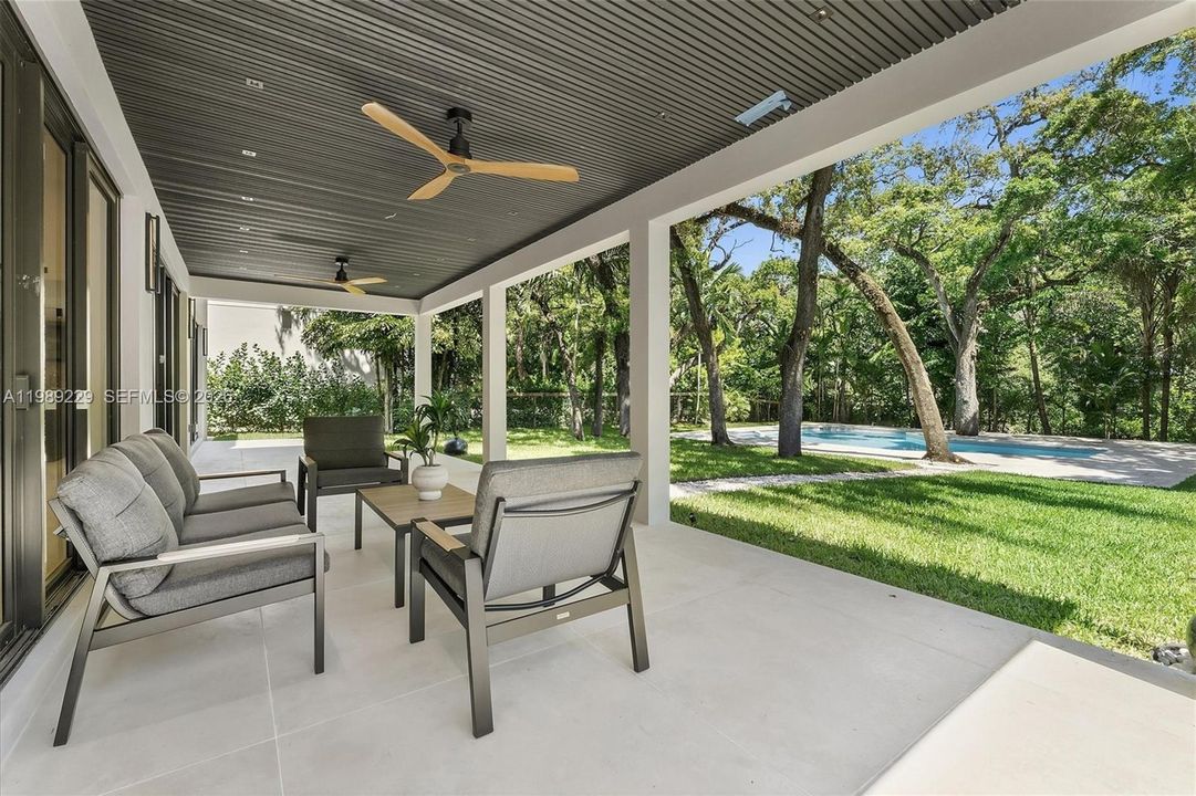En Venta: $4,950,000 (5 camas, 6 baños, 5357 Pies cuadrados)