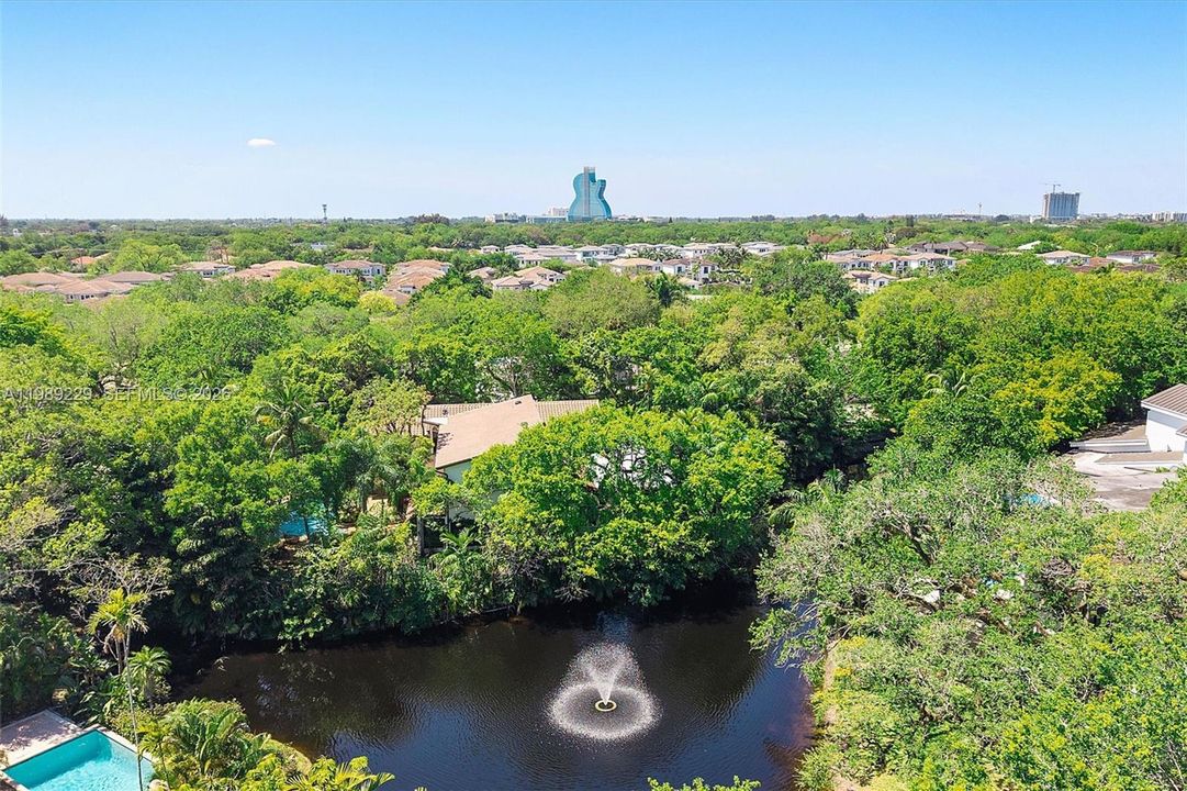 En Venta: $4,950,000 (5 camas, 6 baños, 5357 Pies cuadrados)