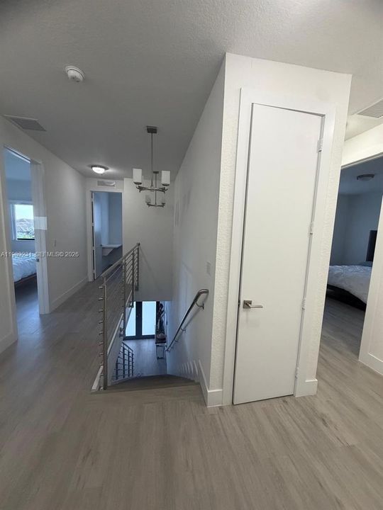Недавно арендовано: $6,200 (4 спален, 4 ванн, 2925 Квадратных фут)