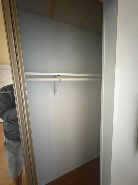 На продажу: $199,000 (2 спален, 2 ванн, 0 Квадратных фут)