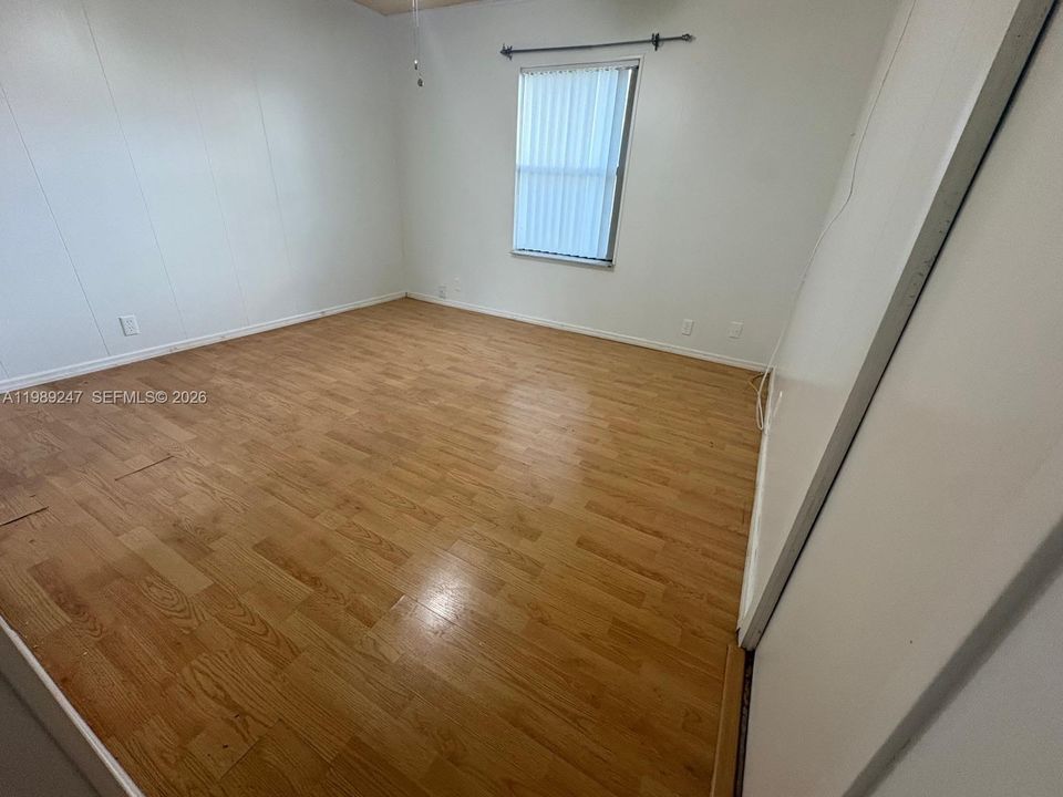 На продажу: $199,000 (2 спален, 2 ванн, 0 Квадратных фут)