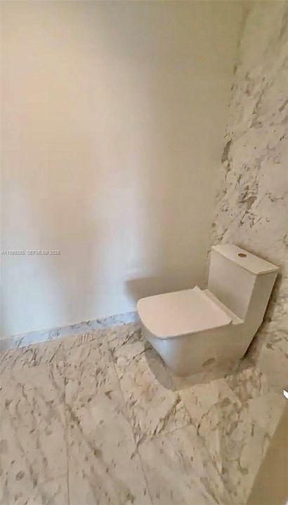 En Venta: $755,000 (1 camas, 1 baños, 836 Pies cuadrados)