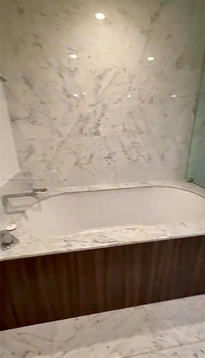 En Venta: $755,000 (1 camas, 1 baños, 836 Pies cuadrados)