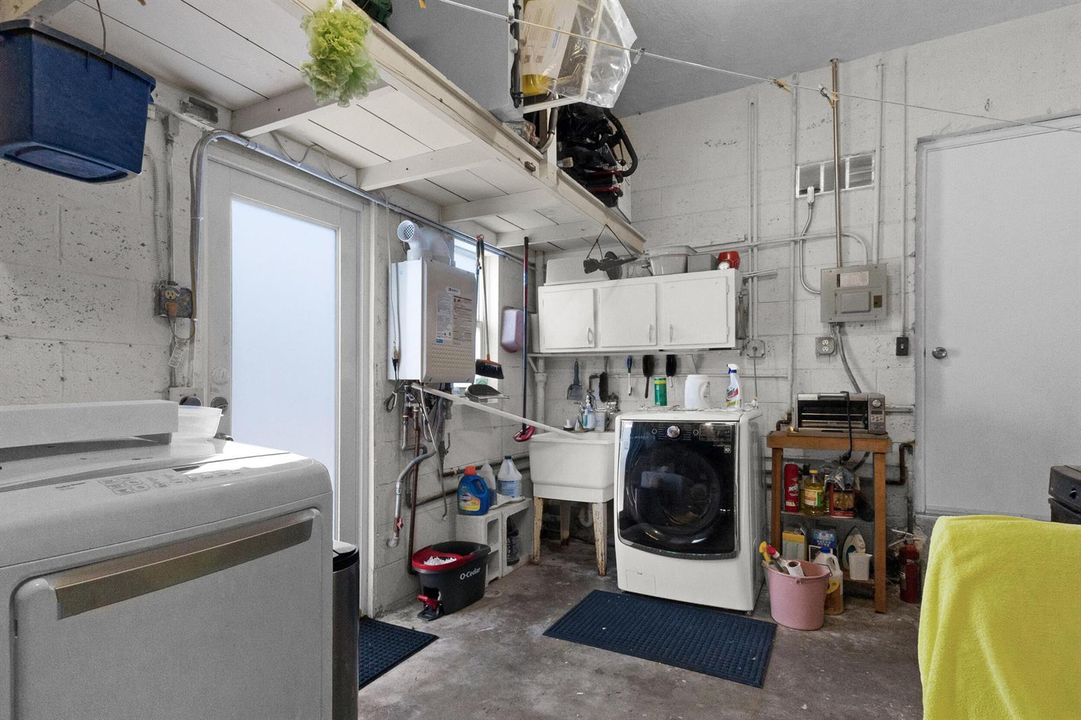 31_accutour_1555-71st-st-040