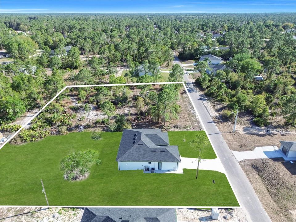 Vendido Recientemente: $374,900 (4 camas, 2 baños, 1719 Pies cuadrados)