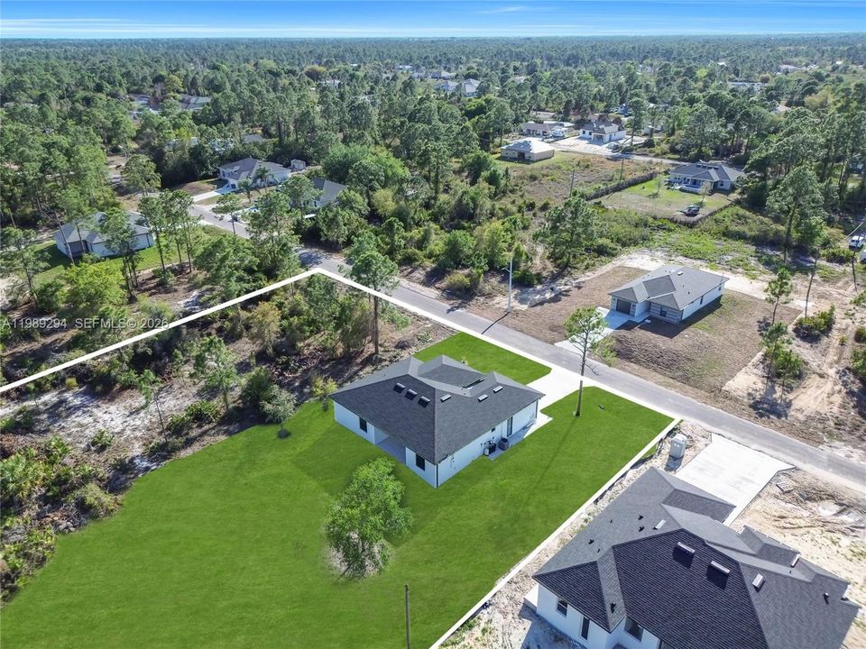 Vendido Recientemente: $374,900 (4 camas, 2 baños, 1719 Pies cuadrados)