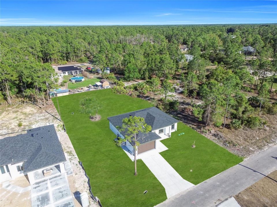 Vendido Recientemente: $374,900 (4 camas, 2 baños, 1719 Pies cuadrados)