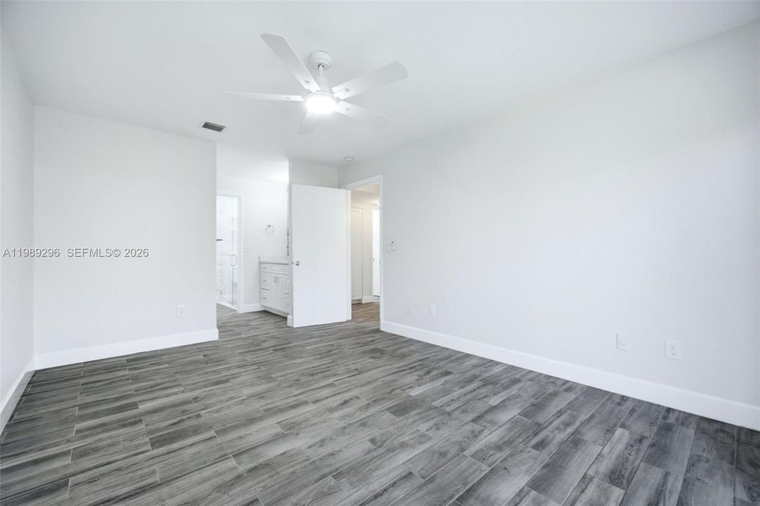 Activo con contrato: $298,000 (3 camas, 2 baños, 1167 Pies cuadrados)