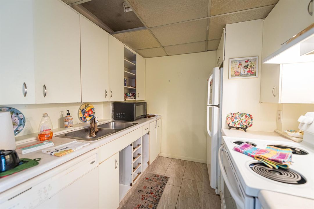 2905VictoriaG1_06