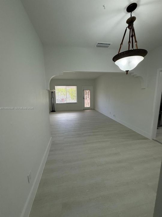 待售: $1,180,000 (0 贝兹, 0 浴室, 2132 平方英尺)