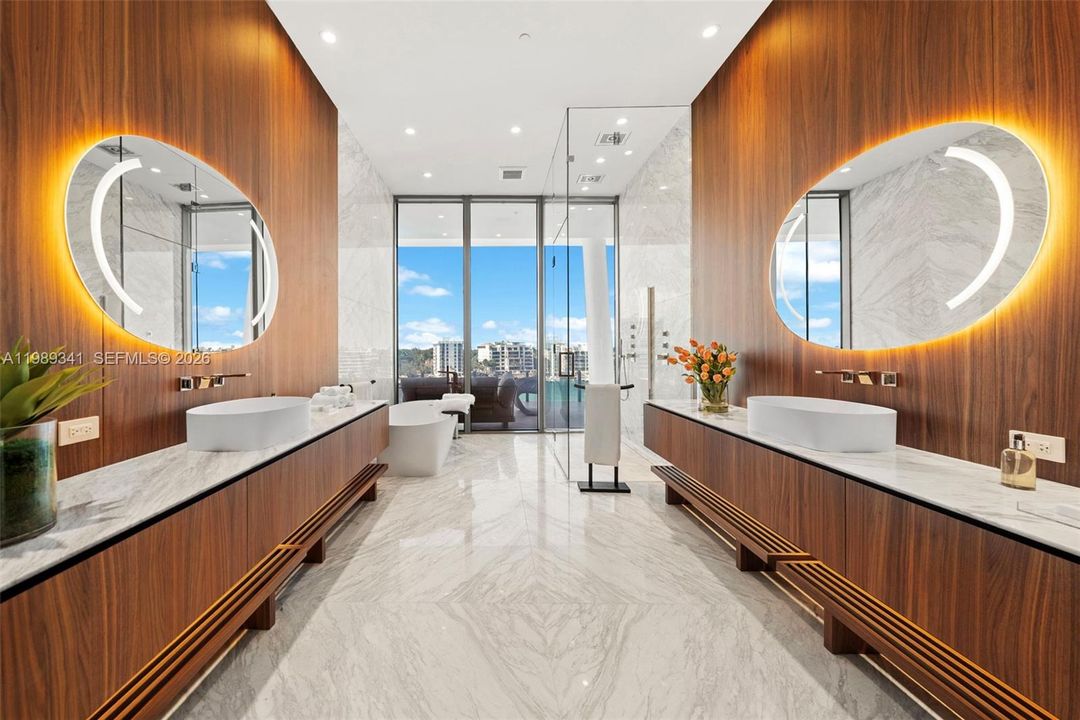 For Sale: $23,500,000 (4 beds, 5 baths, 7027 Square Feet)