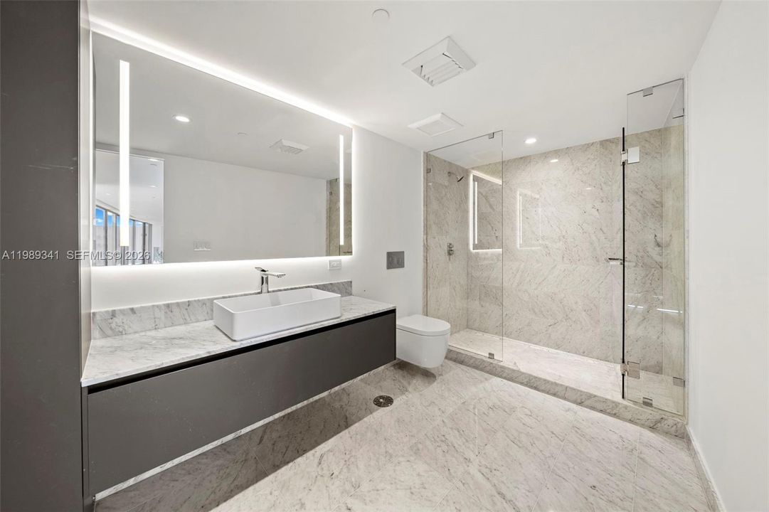 For Sale: $23,500,000 (4 beds, 5 baths, 7027 Square Feet)