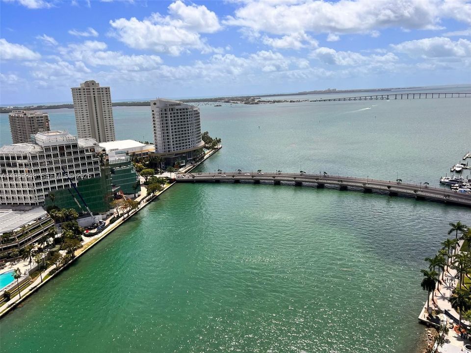 For Sale: $1,599,000 (3 beds, 2 baths, 1870 Square Feet)