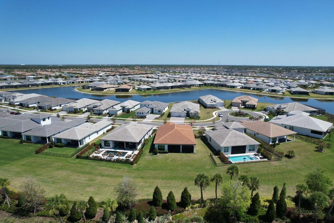 52_Aerial6_mls