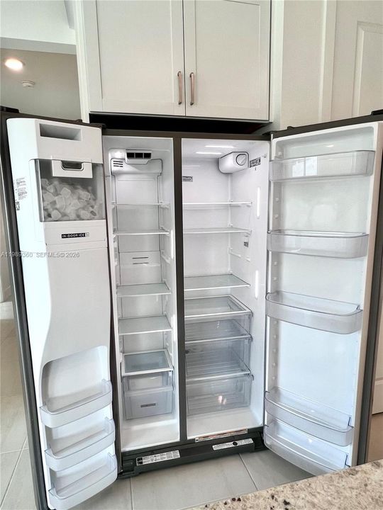 Refrig. interior