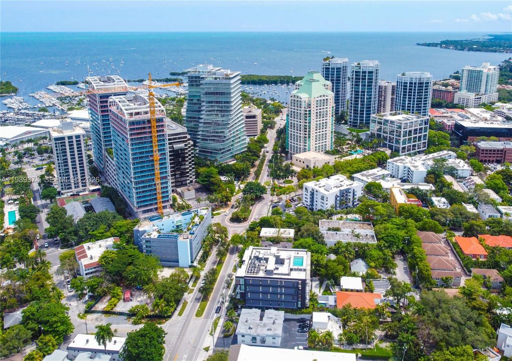 На продажу: $1,150,000 (1 спален, 1 ванн, 852 Квадратных фут)