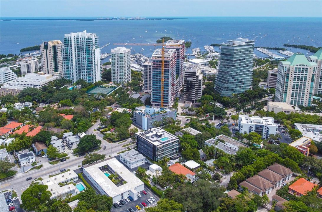 На продажу: $1,150,000 (1 спален, 1 ванн, 852 Квадратных фут)