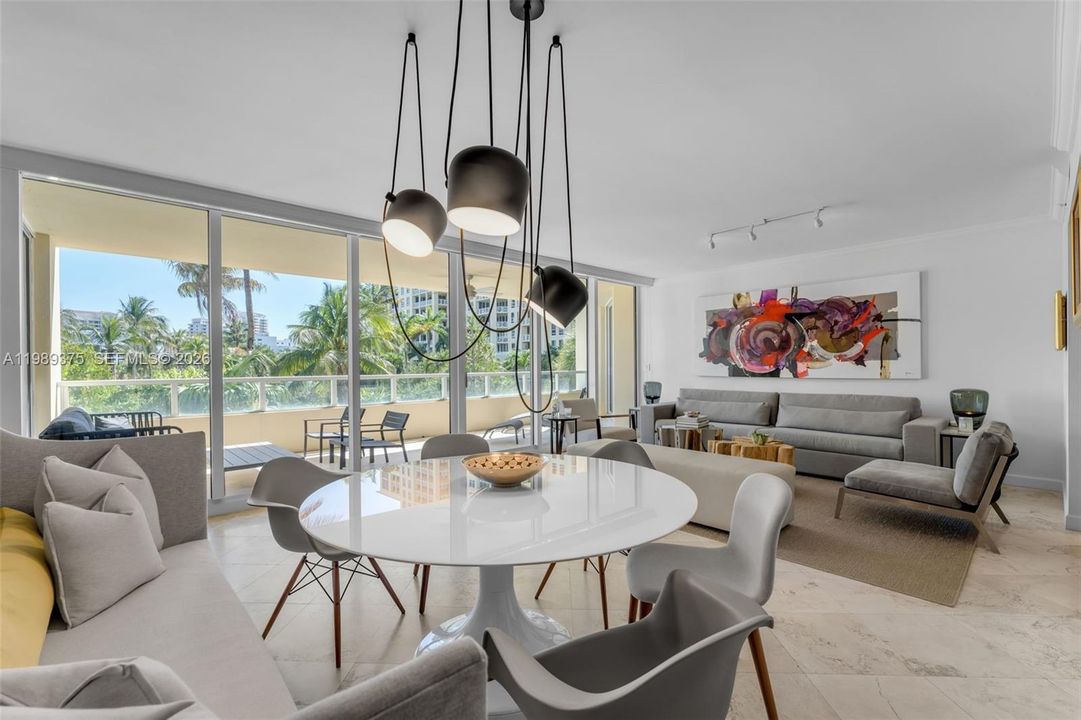 En Venta: $3,400,000 (3 camas, 4 baños, 2840 Pies cuadrados)