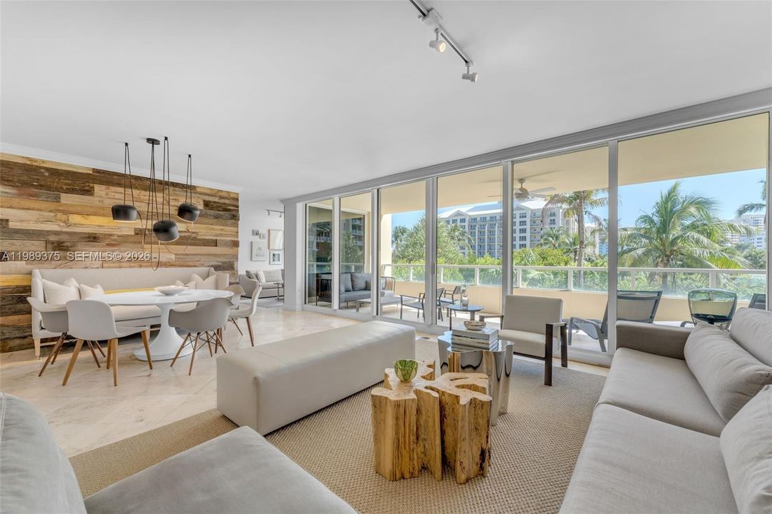 En Venta: $3,400,000 (3 camas, 4 baños, 2840 Pies cuadrados)