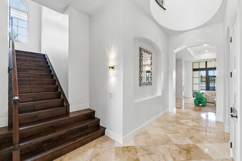 ENTRY WAY