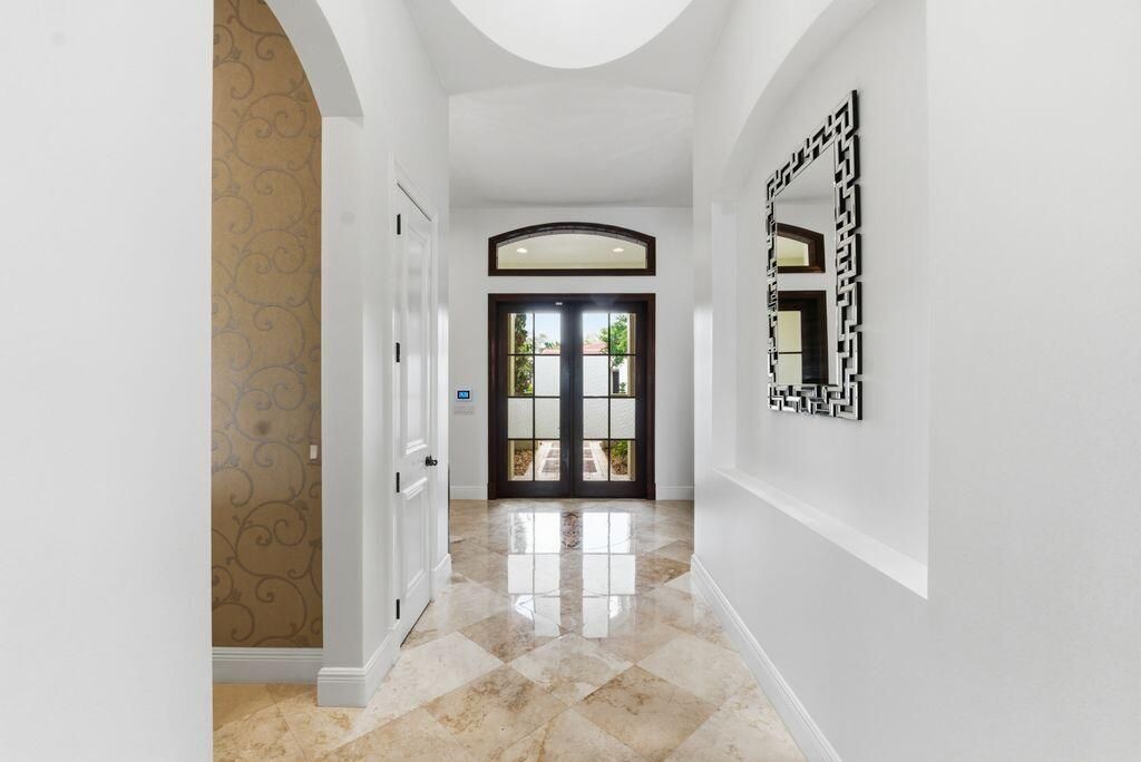 DOOR ENTRY VIEW